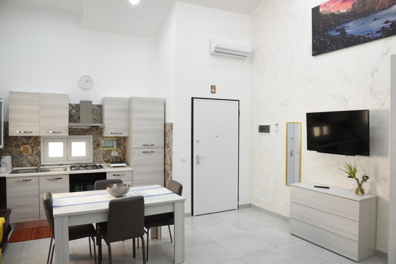 La Corte Di Nonno Mimmo Catânia Exterior foto